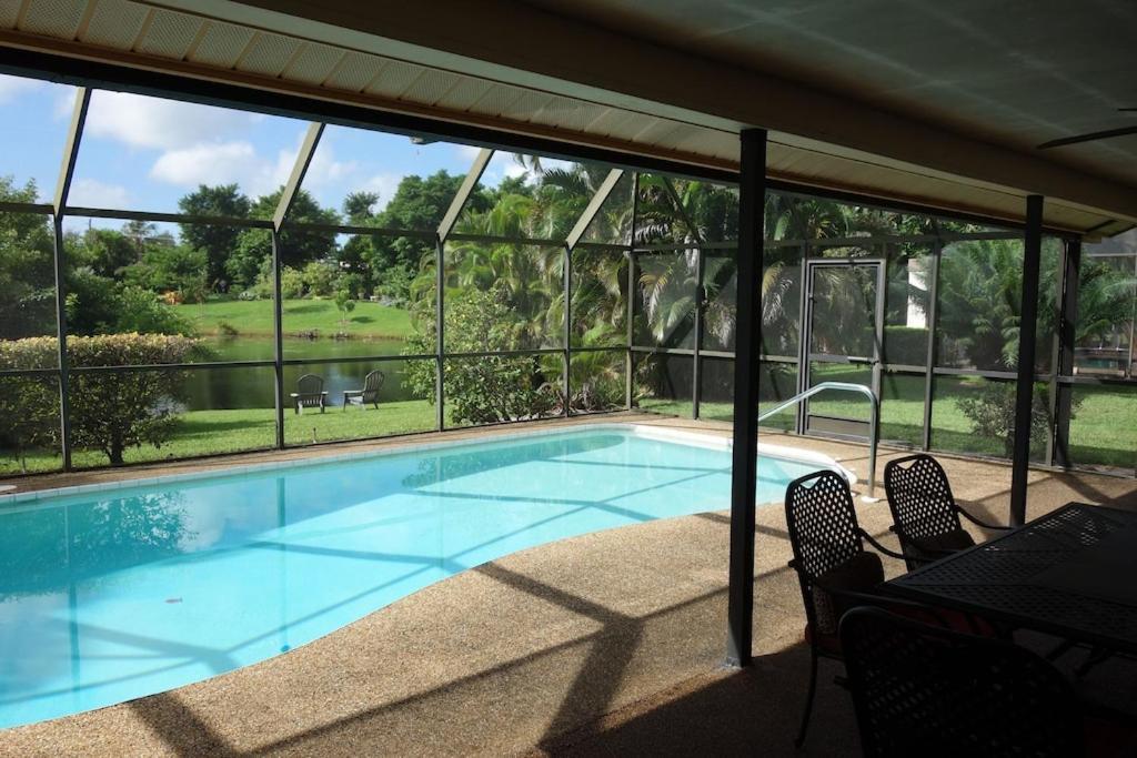 Pool Home With A New Sparkling Pool, Close To Beach, Lovely Lake View North Naples Exterior foto