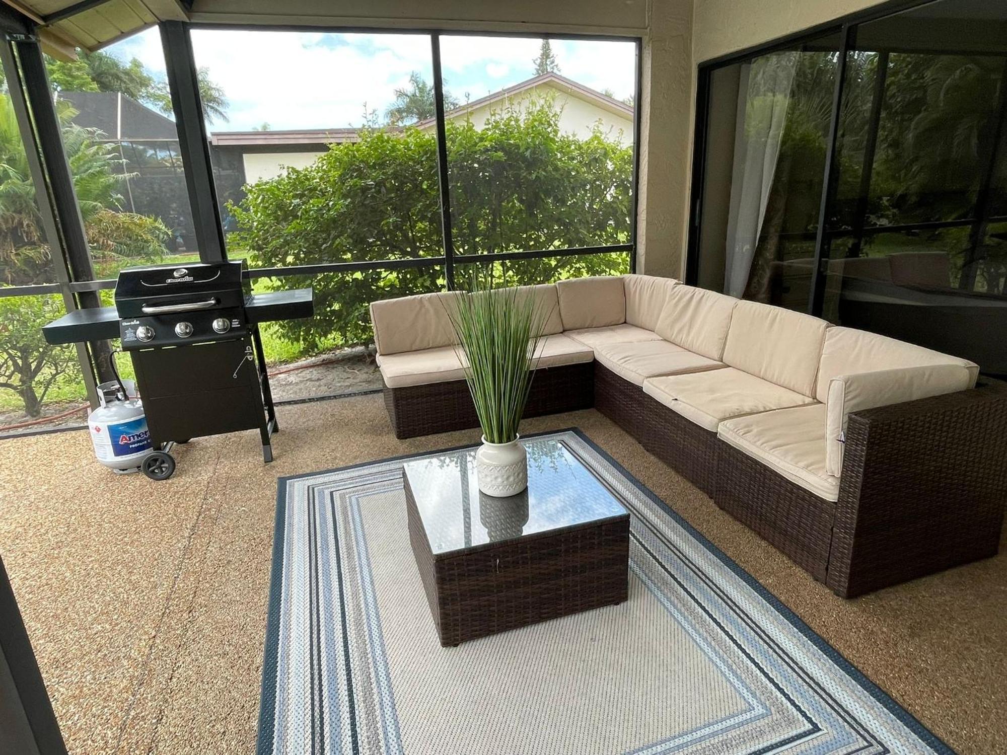 Pool Home With A New Sparkling Pool, Close To Beach, Lovely Lake View North Naples Exterior foto